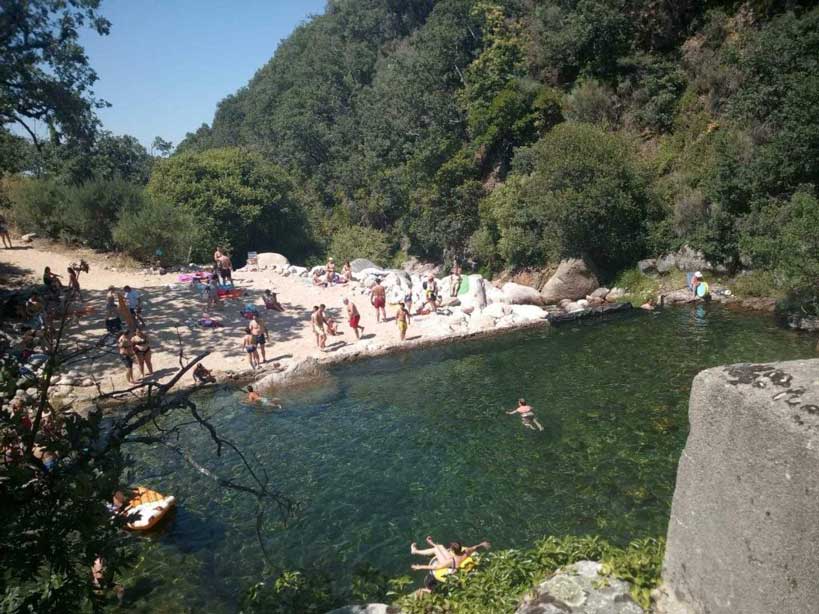 https://public.descubrelavera.com/jaraiz-de-la-vera/piscinas-naturales-jaraiz-de-la-vera-3.jpg