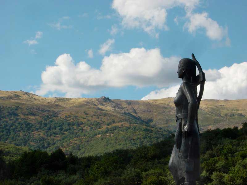 https://public.descubrelavera.com/posts/garganta-la-olla/la-serrana-garganta-la-olla-1.jpg