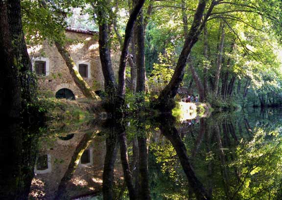 https://public.descubrelavera.com/posts/jaraiz-de-la-vera/naturaleza-jaraiz-de-la-vera-1.jpg