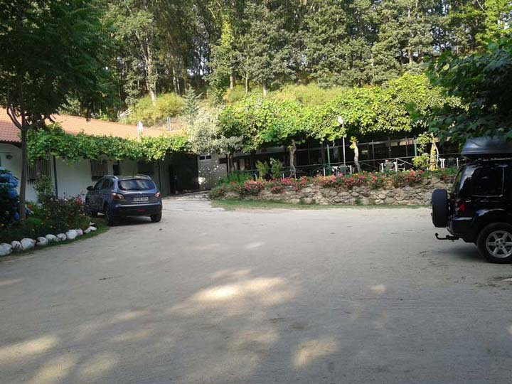 https://public.descubrelavera.com/posts/jarandilla-de-la-vera/camping-jaranda-jarandilla-de-la-vera-1.jpg