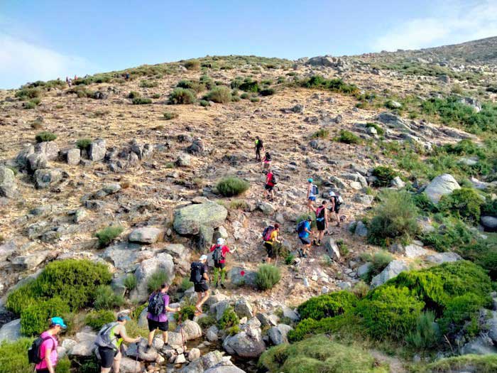 https://public.descubrelavera.com/posts/la-vera-en-24h/senderismo-comarca-de-la-vera-1.jpg