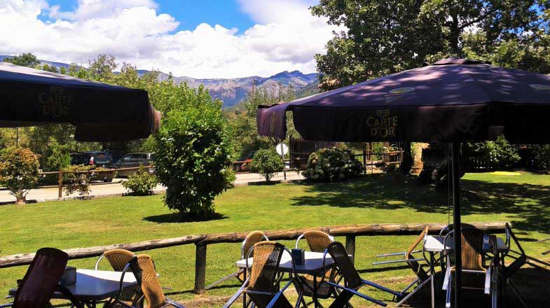 https://public.descubrelavera.com/posts/madrigal-de-la-vera/glamping-madrigal-de-la-vera-3.jpg
