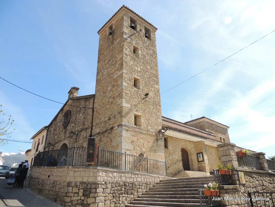 https://public.descubrelavera.com/posts/talaveruela-de-la-vera/iglesia-talaveruela-de-la-vera-1.jpg