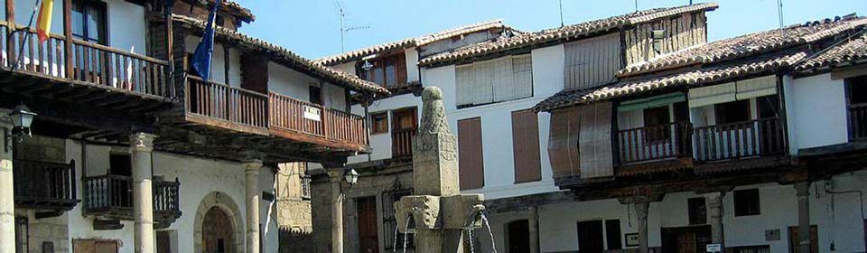 https://public.descubrelavera.com/posts/valverde-de-la-vera/casco-historico-valverde-de-la-vera-1.jpg